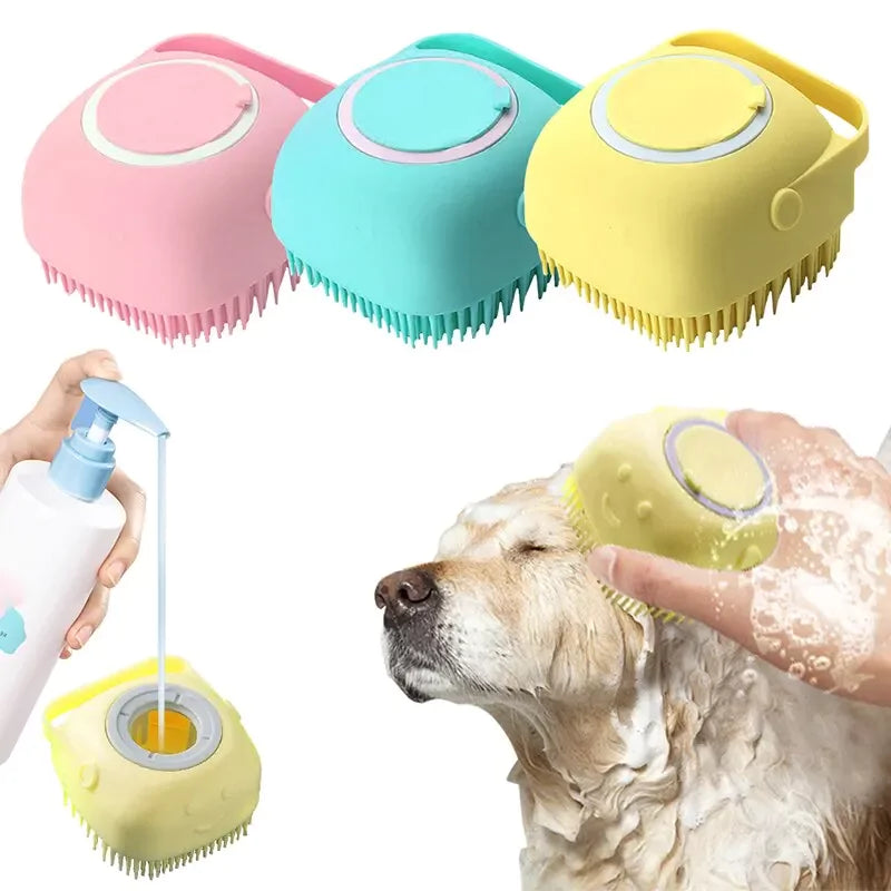 Escova de Banho para Cachorro e Gato em Silicone com Reservatório para Água e Sabão - Frete Grátis